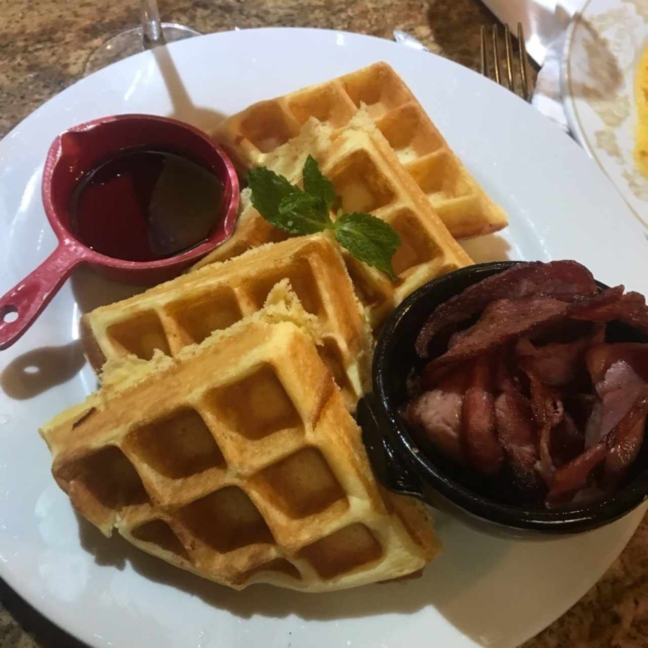 waffles n bacon