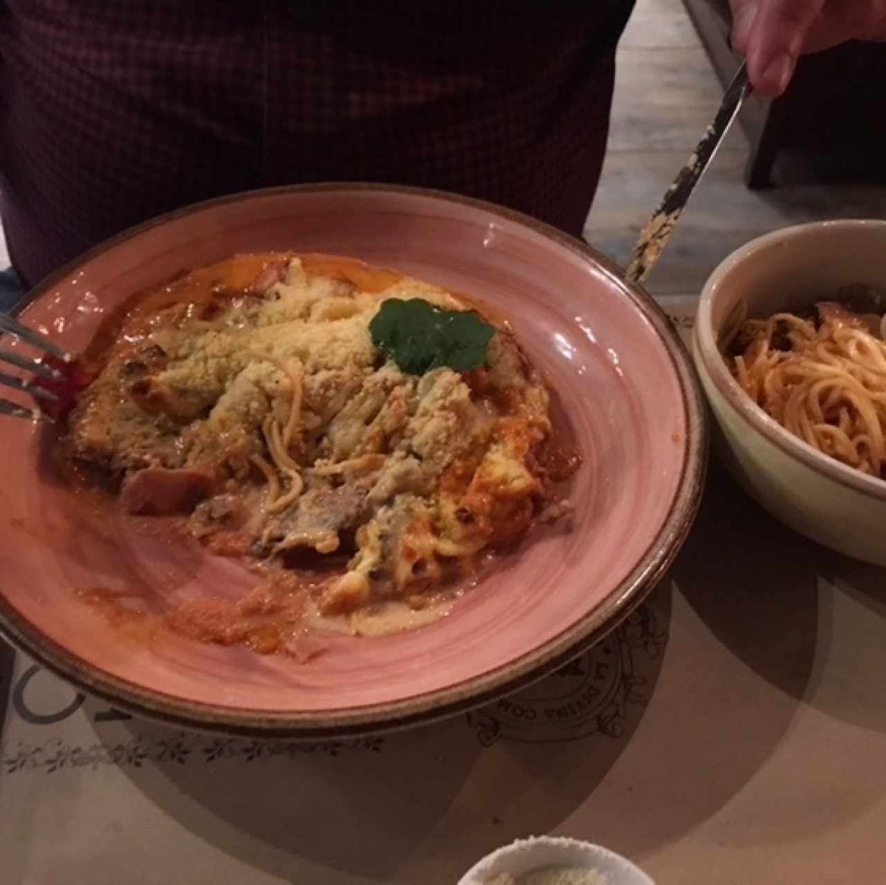  Cotoletta al parmigiano con pasta