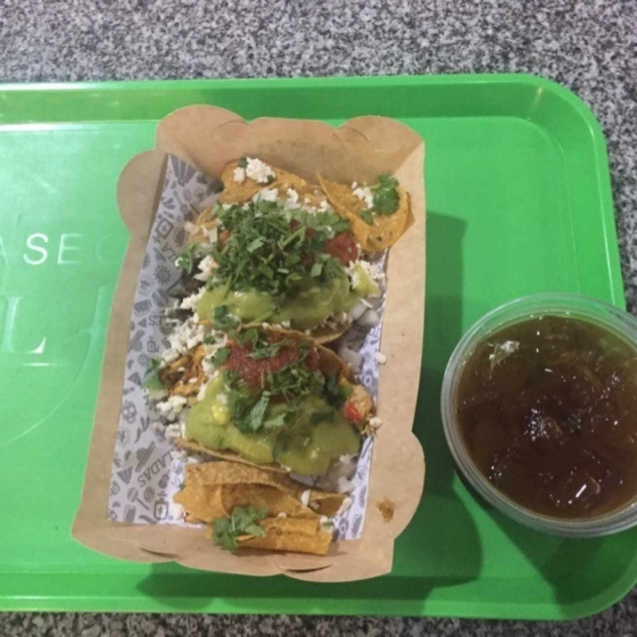 Tacos de Pollo y Carne con Papelón con limón