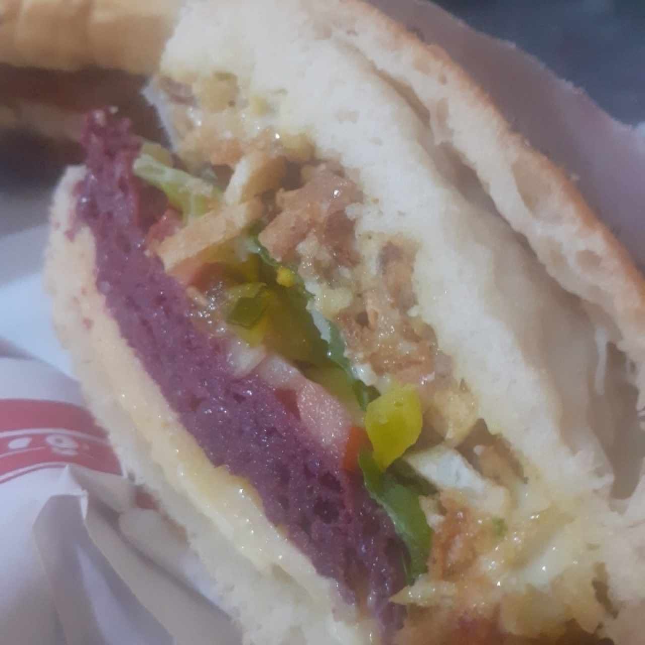 Sandwich de Butifarra Carupanera