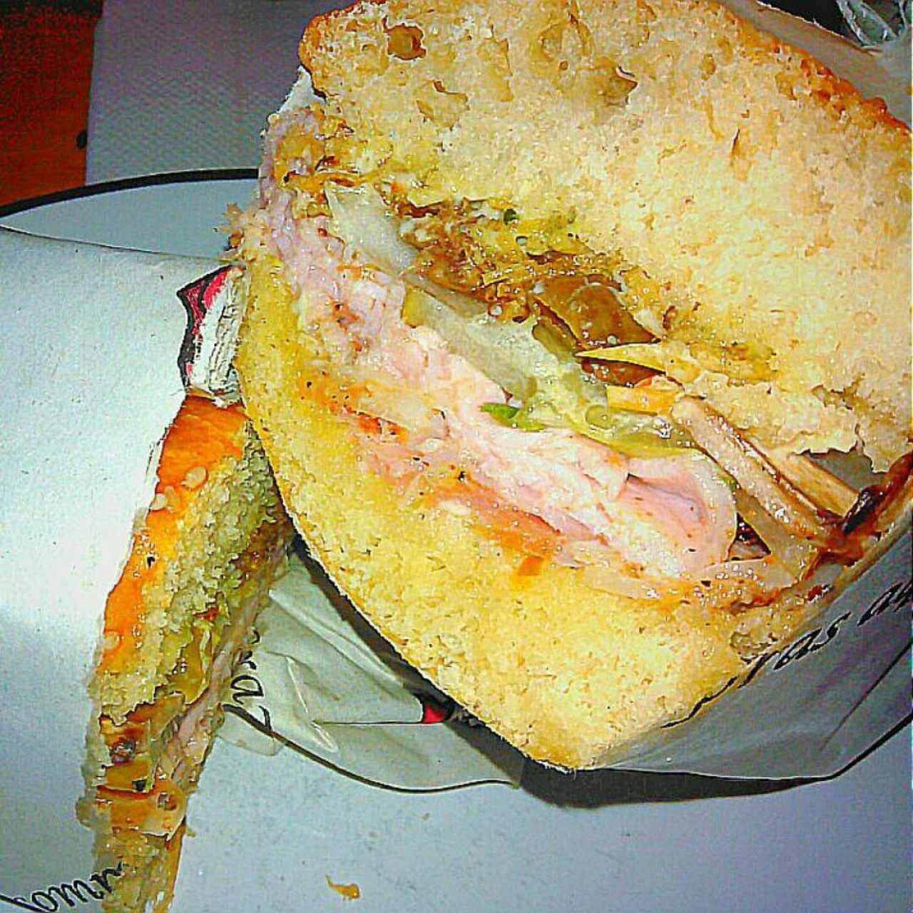 Sandwich Artesanal con Lomo Merideño
