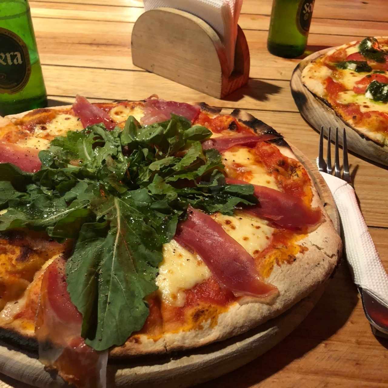Pizza Serrano y Rugula