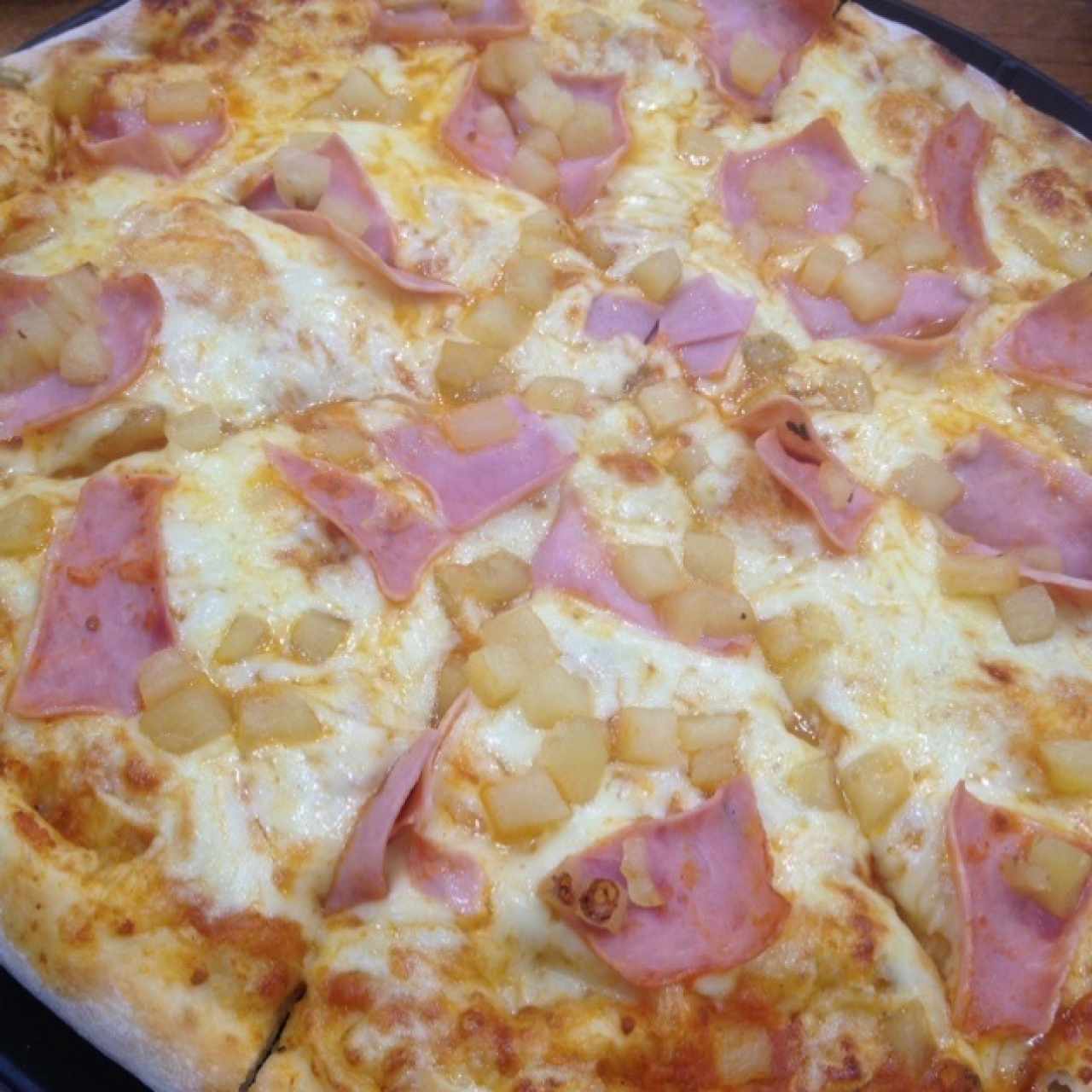 me encanta la pizza hawaiana