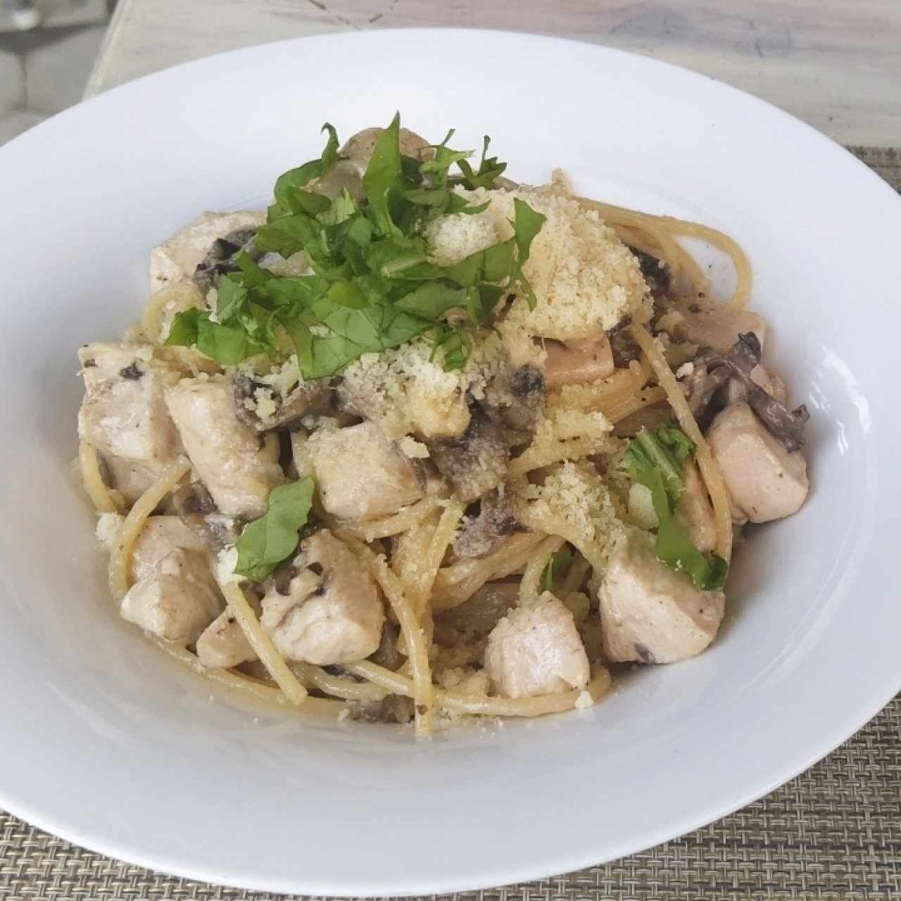 Bottega Grocerant