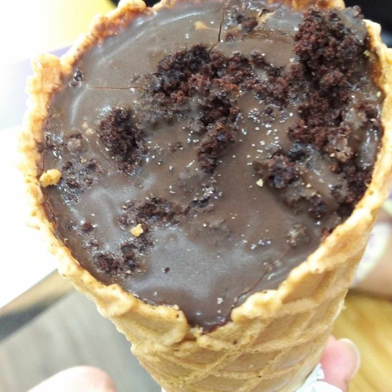 Barquilla de chocolate con brownie