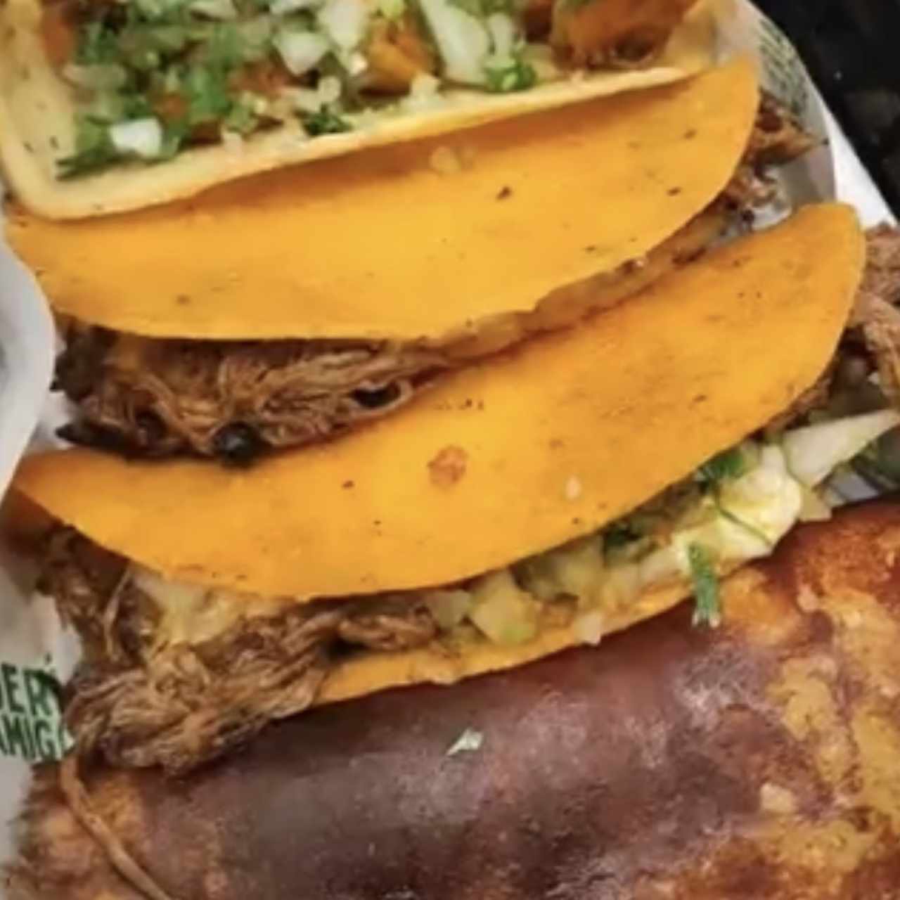 Tacos Al Pastor, super buenos!!