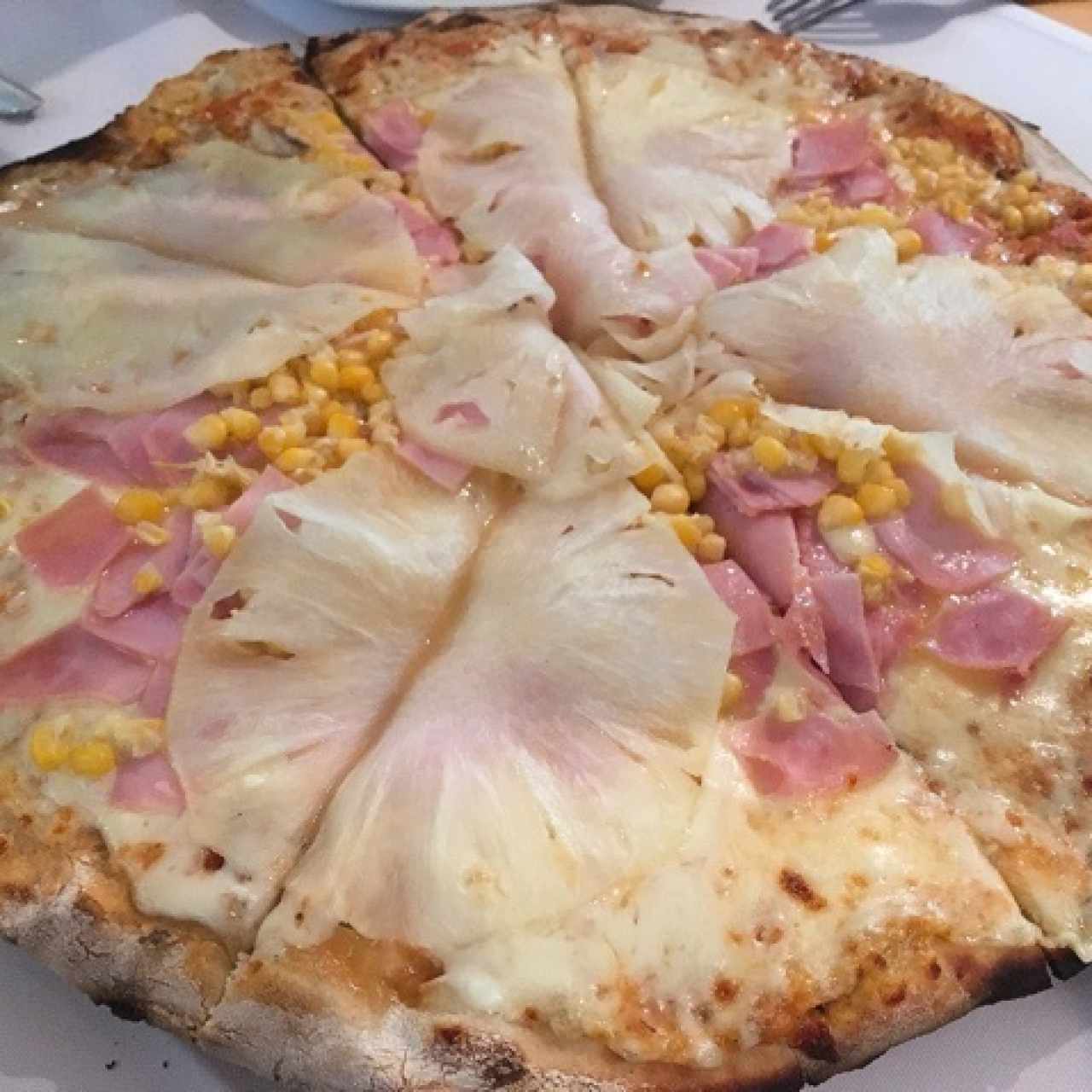 pizza tamaño normal. hawaina 