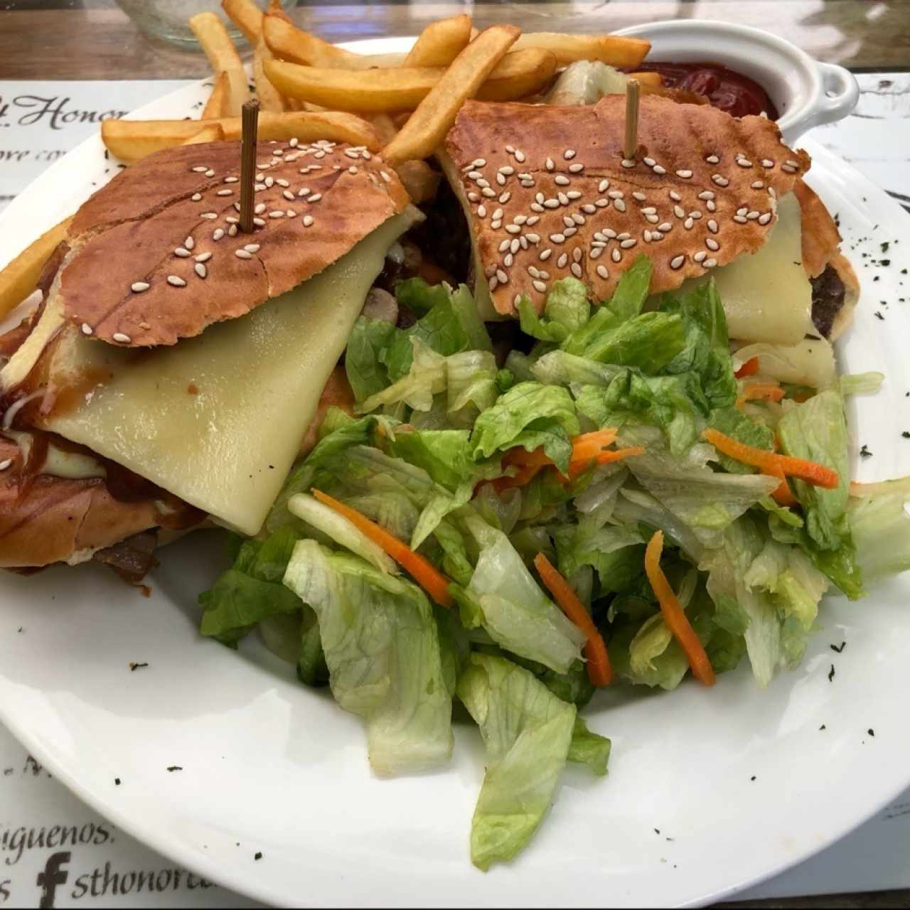 sandwich filadelphia divino con seguridad si no comes mucho alcanza para dos personas!