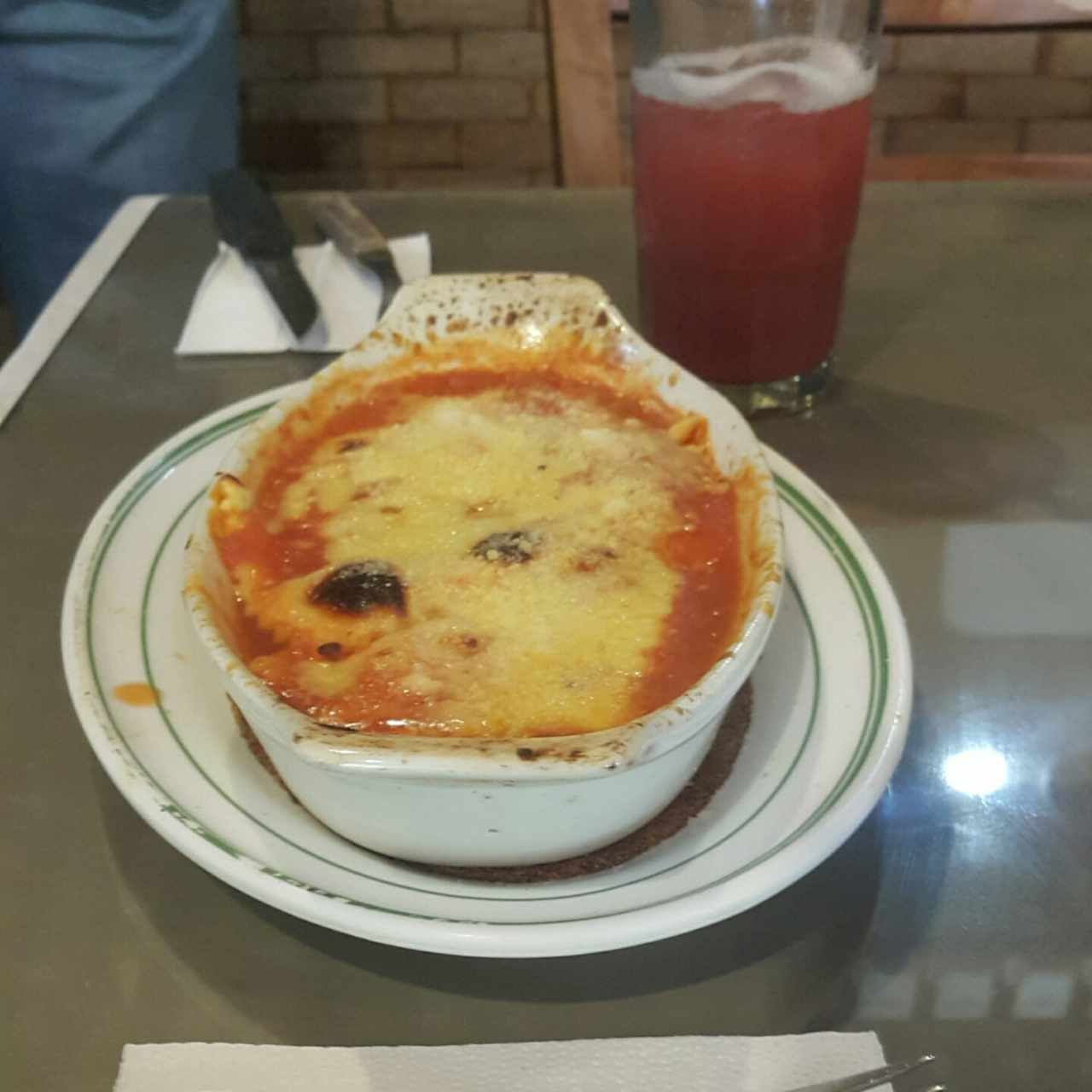 tortelonis en salsa napoli
