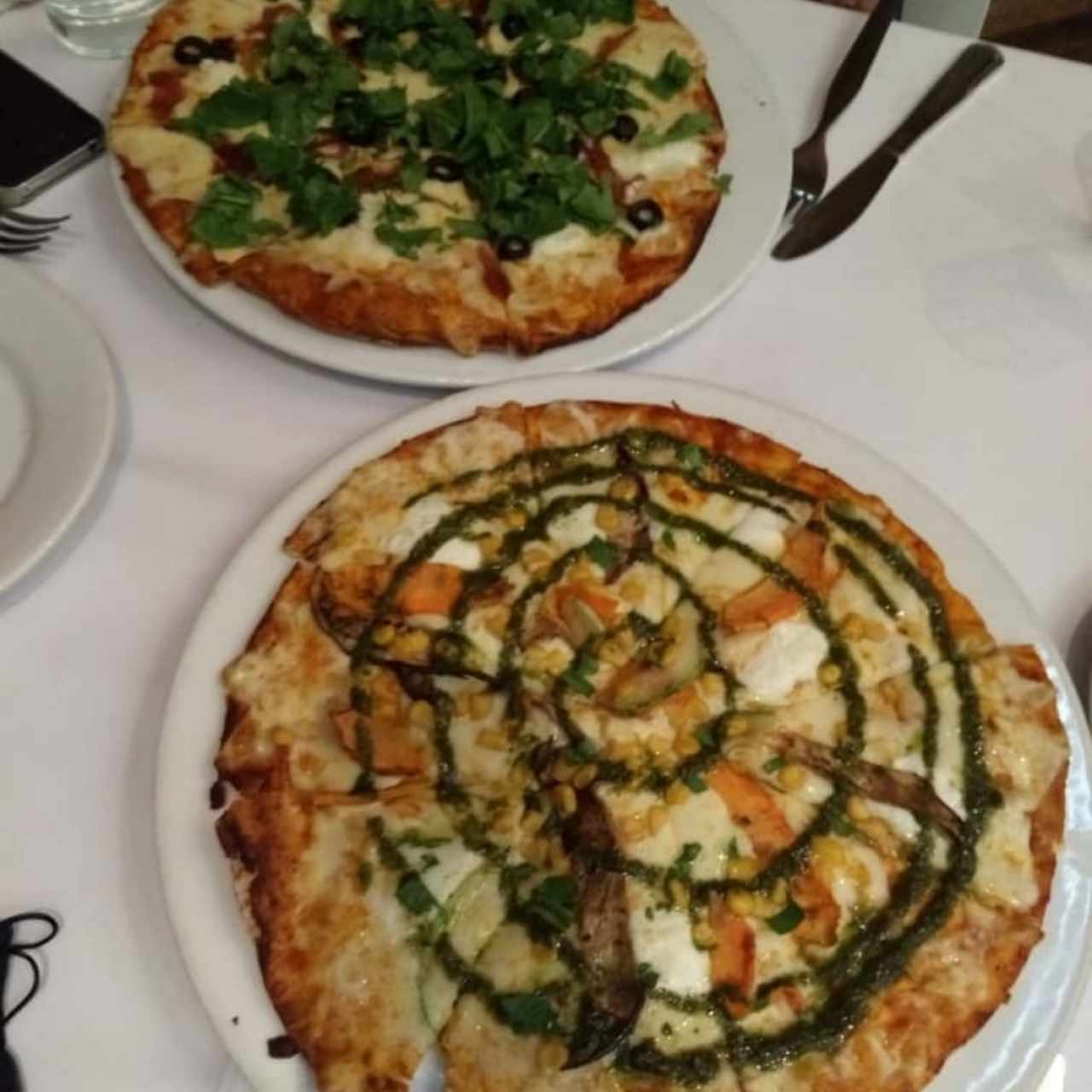 Pizza Mediterránea e Il Grillo