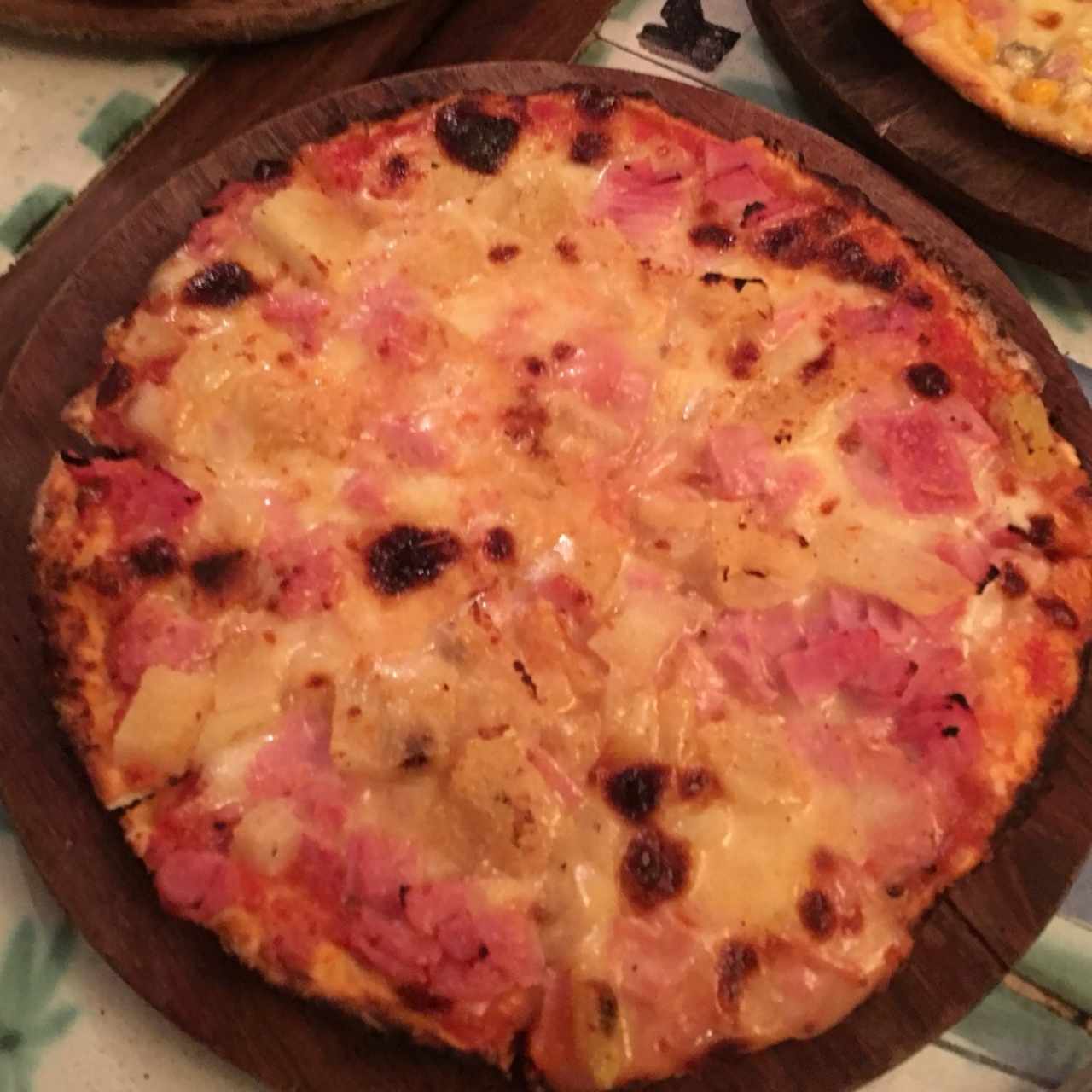 pizza tradicional hawaina 