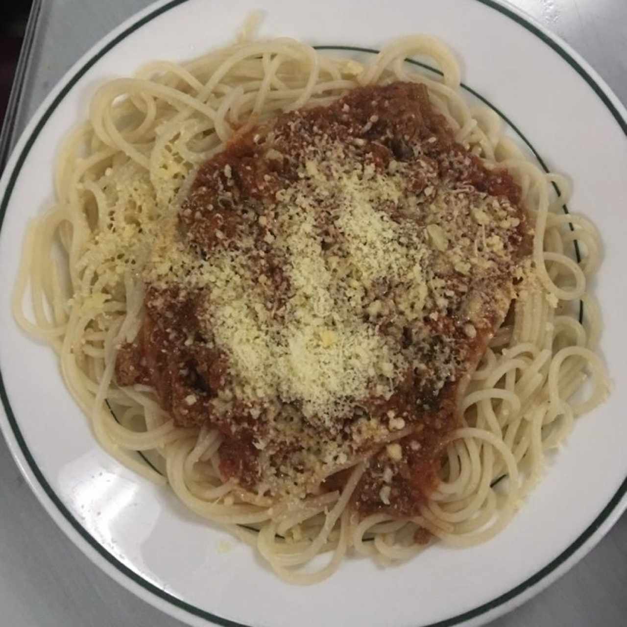Espaguetis bologña