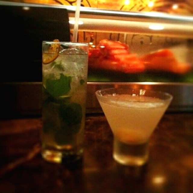 Sake mojito y vodka lychee martini