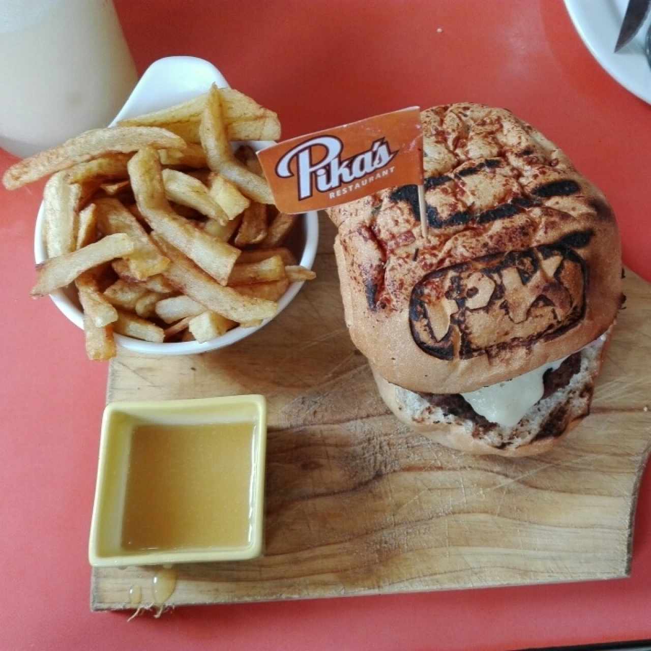 Hamburguesa Pika's