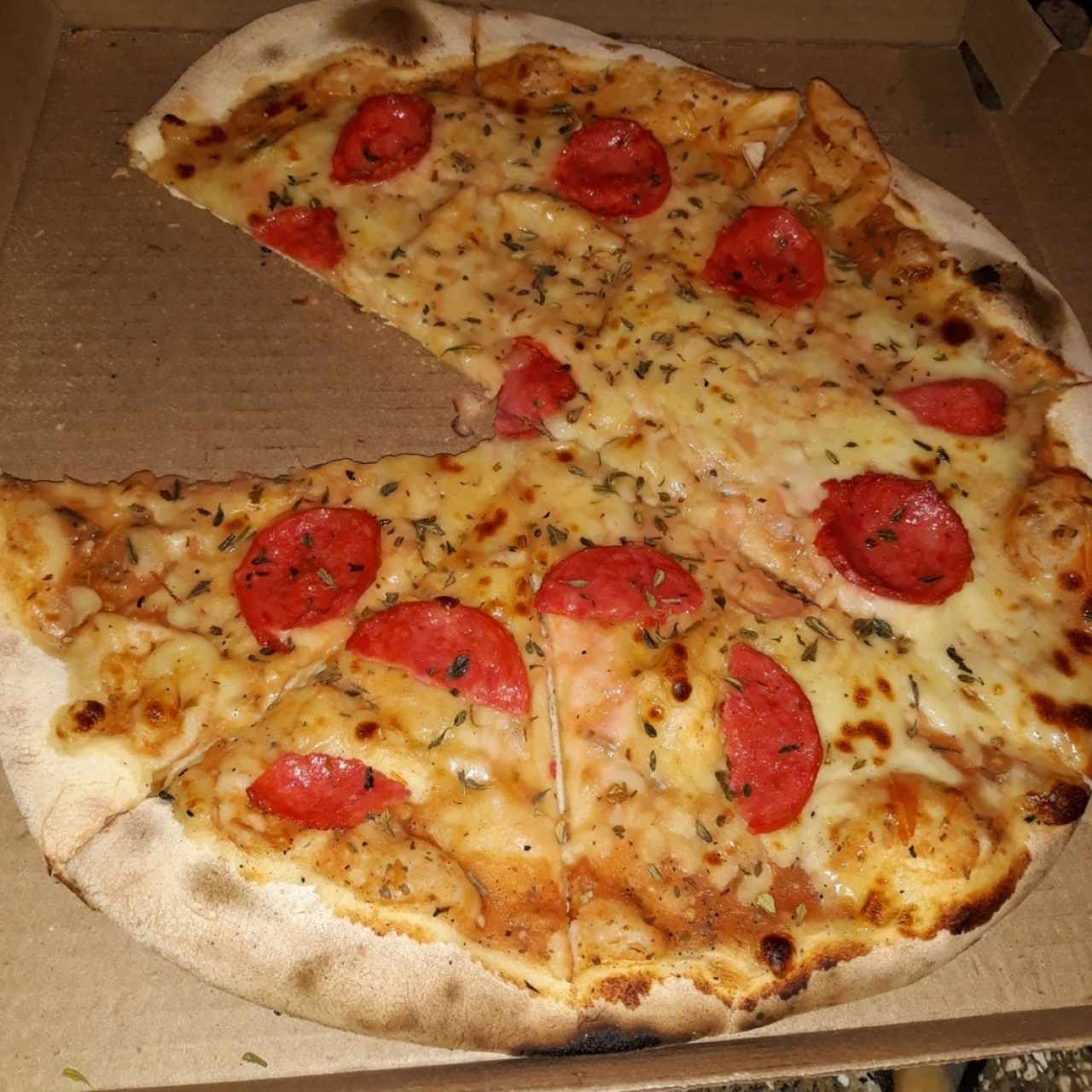 Pizza Pepperoni, Excelente, con Pepperoni de verdad