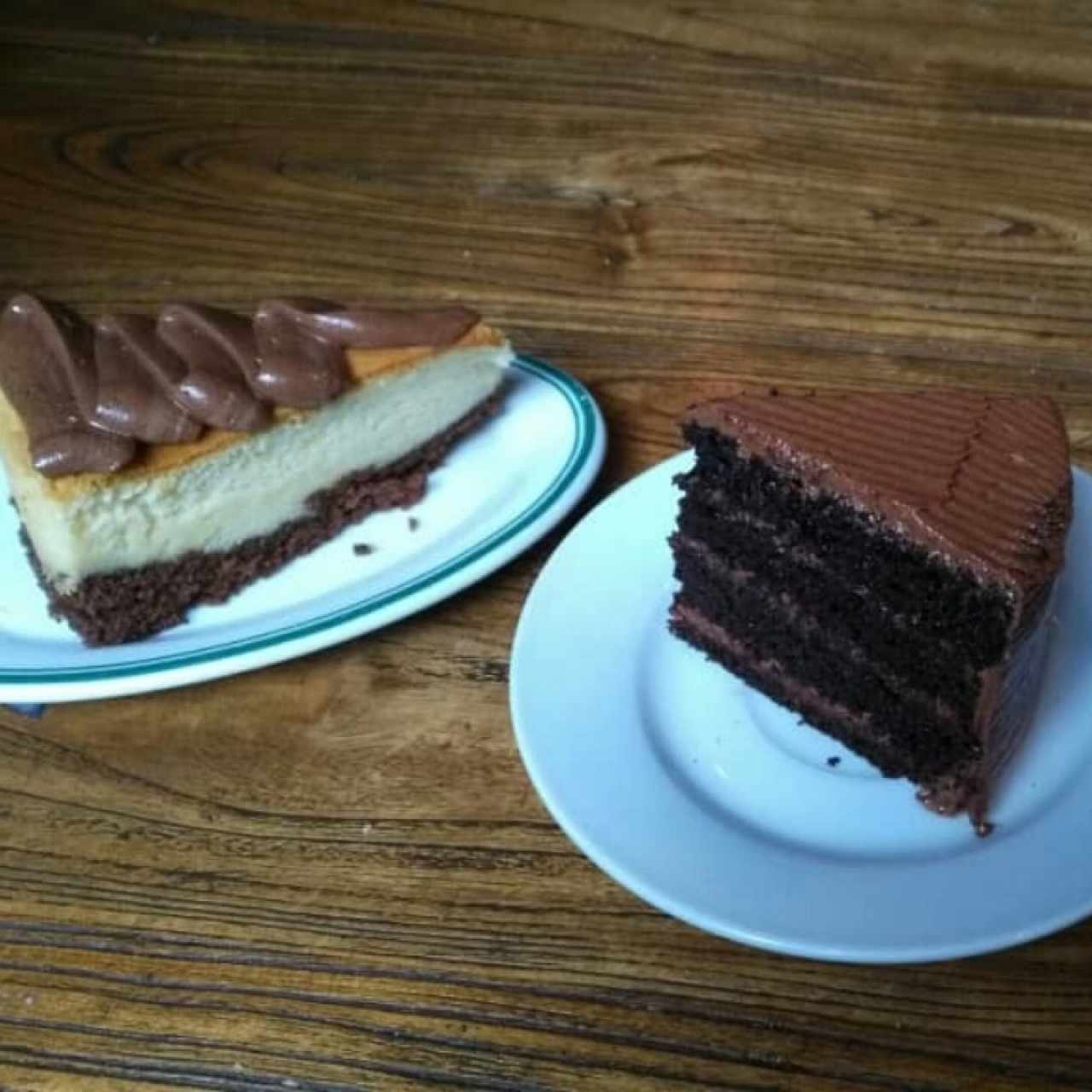 cheesecake de chocolate y torta americana